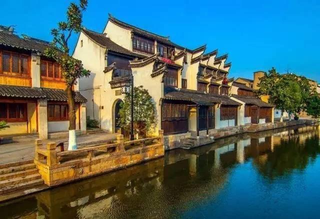 图赫尔：德里赫特将首发出战不来梅 科曼无球防守时几乎是边翼卫